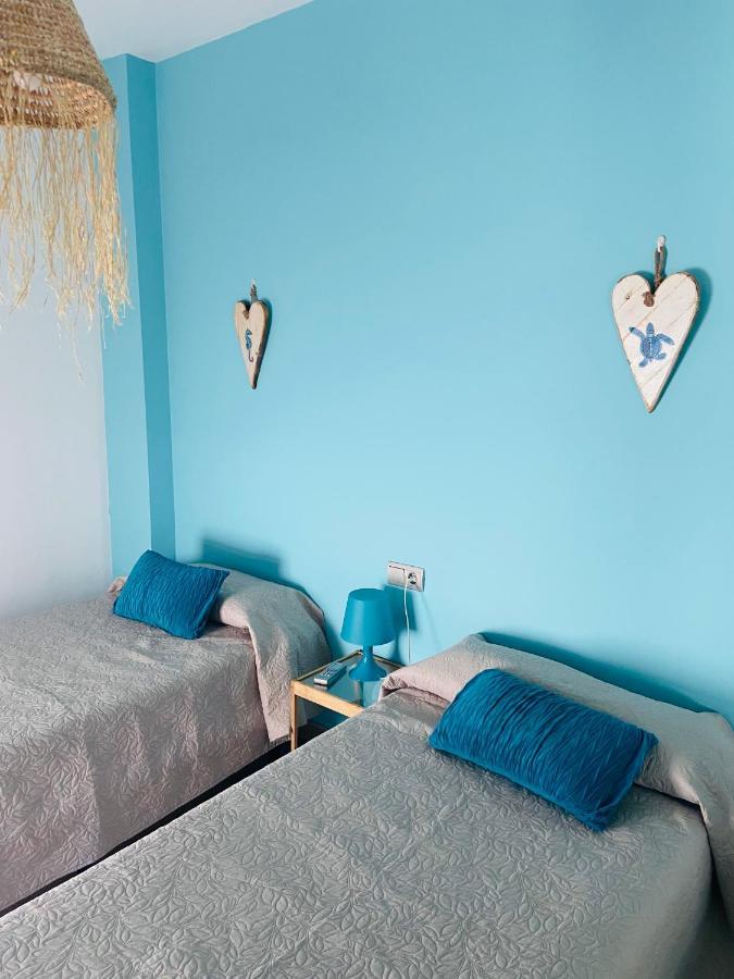 מאלגה Apartamentos Chuita Playa מראה חיצוני תמונה