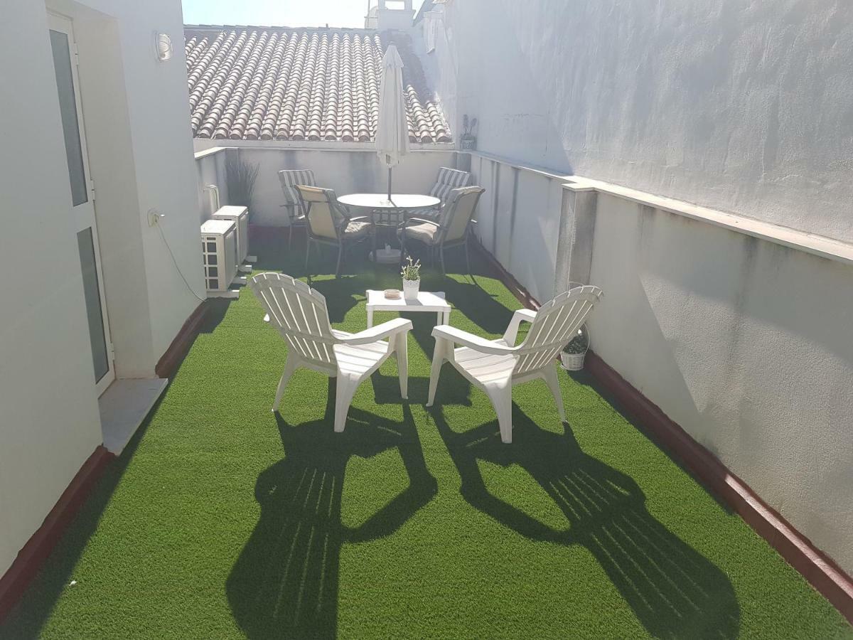 מאלגה Apartamentos Chuita Playa מראה חיצוני תמונה